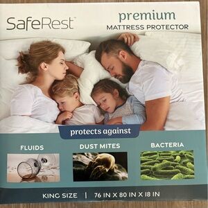SafeRest Waterproof King Size Mattress Protector